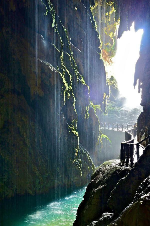 Monasterio De Piedra Hotel Nuevalos Bagian luar foto