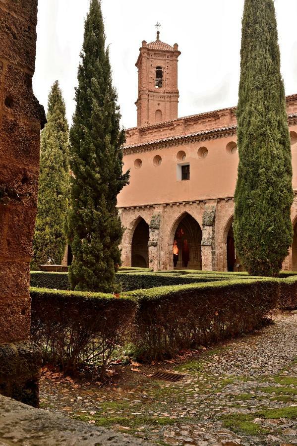 Monasterio De Piedra Hotel Nuevalos Bagian luar foto