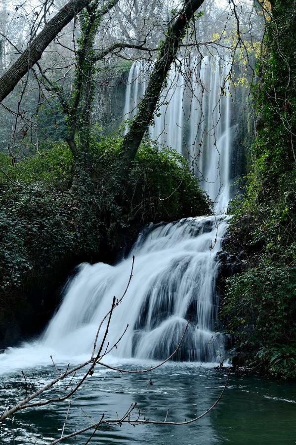 Monasterio De Piedra Hotel Nuevalos Bagian luar foto