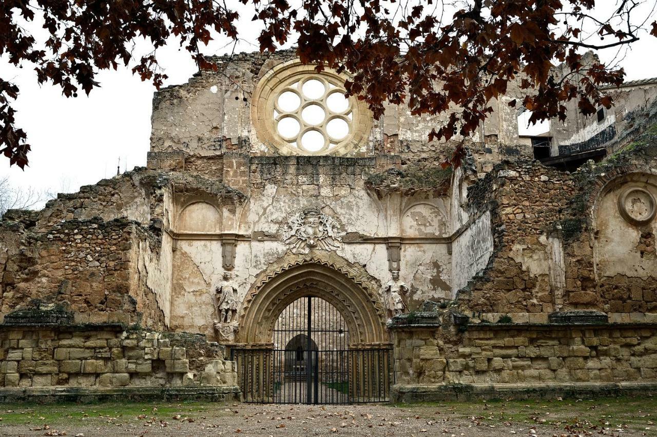 Monasterio De Piedra Hotel Nuevalos Bagian luar foto