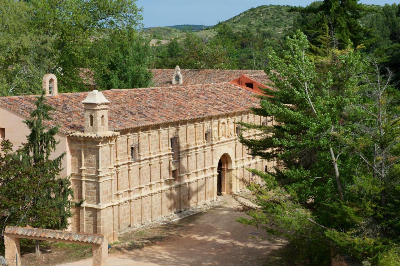 Monasterio De Piedra Hotel Nuevalos Bagian luar foto